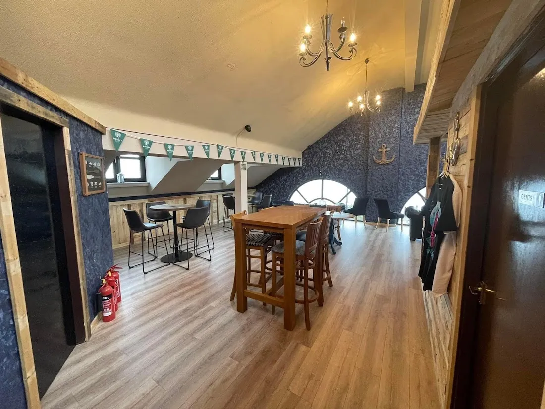 Port & Anchor Kitchen and Bar